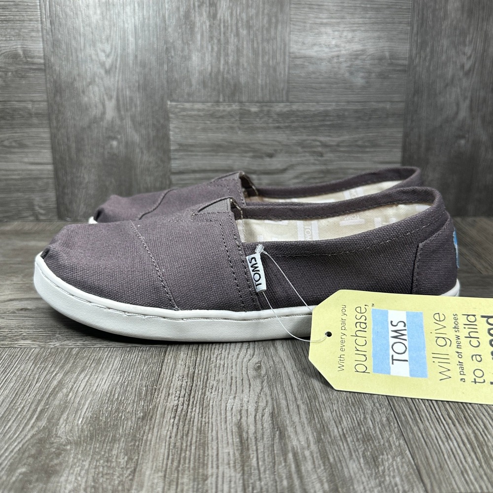 TOMS Youth Classic Size 3.5 Ash Canvas Grey Slip On Alpargata Casual NEW - Picture 2 of 8